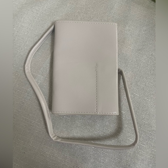 Beige Travel Tech Organizer - Picture 9 of 11